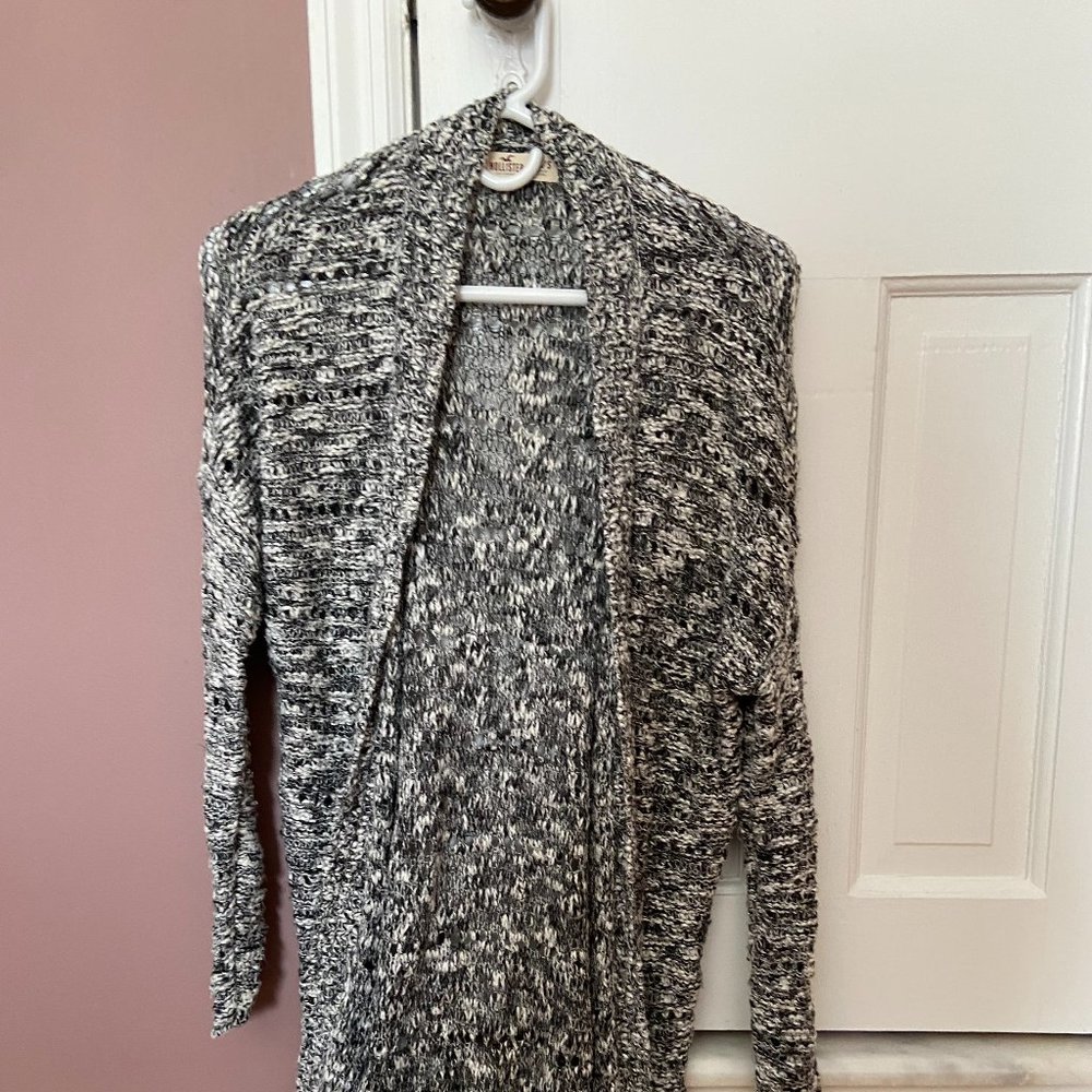 Hollister XS/S Knit Long Sweater